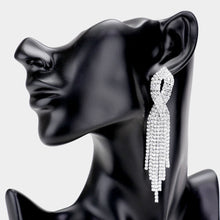 Load image into Gallery viewer, Silver Jewelry Set
