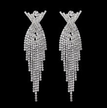 Load image into Gallery viewer, Silver Jewelry Set
