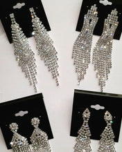 Load image into Gallery viewer, Aaliyah Silver Earrings
